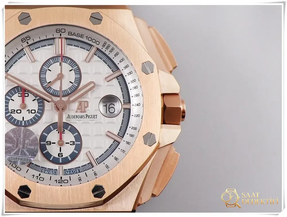 JF Factory V2 versiyonu Audemars Piguet 26408 Royal Oak Offshore, rose gold kasa ve beyaz kadran: işçilik gerçekten iyi mi? - Bilezik, Toka ve Klips Mekanizması
