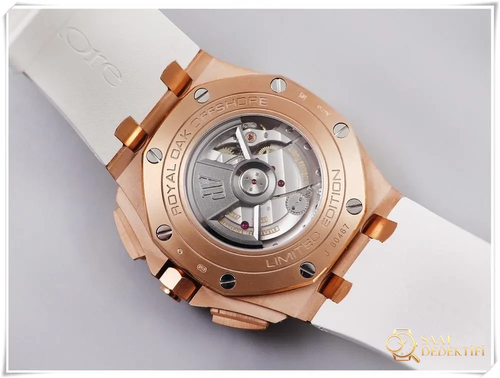 JF Factory V2 versiyonu Audemars Piguet 26408 Royal Oak Offshore, rose gold kasa ve beyaz kadran: işçilik gerçekten iyi mi? - Bilekte Duruş ve Kasa Orantısı