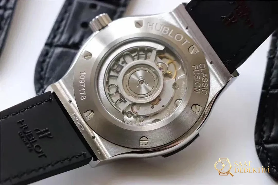 Hublot Transparent Kasa Arkası