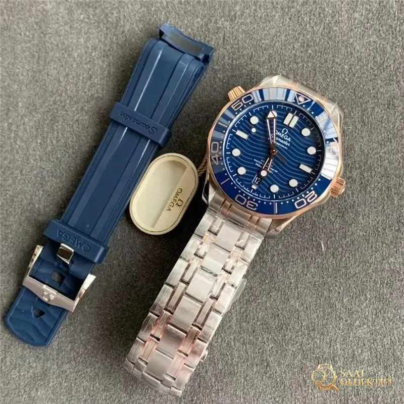 JVS Factory Omega Seamaster 300m Saat İncelemesi - Arka Kapak ve Mekanizma Detayı