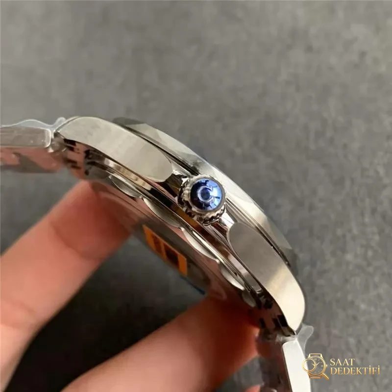 JVS Factory Omega Seamaster 300m Saat İncelemesi - Fosfor ve Super-LumiNova Gece Görünümü
