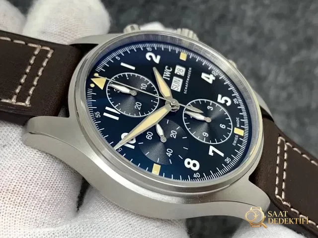 Replika IWC Spitfire IW387903