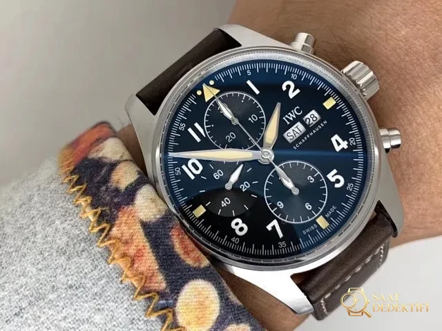 Kahverengi Deri Kayışlı Z Factory Replika IWC Spitfire IW387903 - Bilezik Bakla Ayrımı ve Pim Yapısı