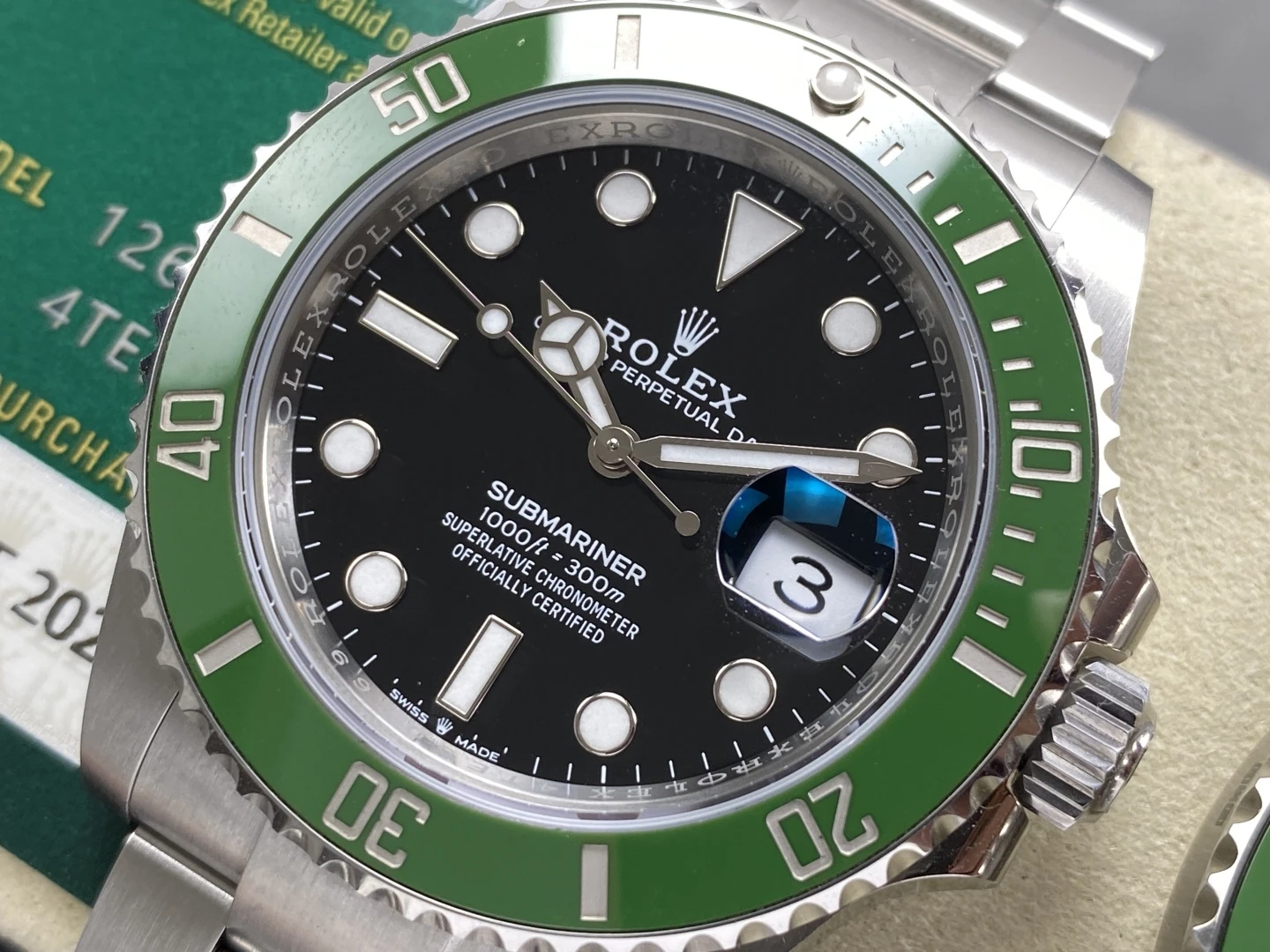 Karşılaştırmalı İnceleme: Rolex Submariner 41 mm 126610 LV Kermit ARF — 7. fotoğraf