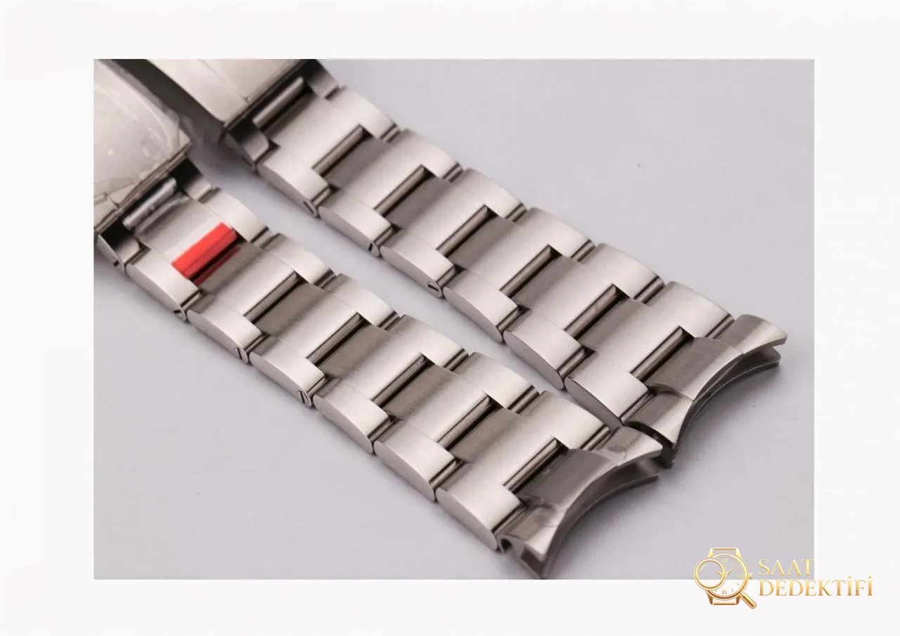 Vergleichsbewertung: VS Factory [40 mm] Rolex Submariner Serie 116610LN-97200 Uhr mit schwarzem Zifferblatt (Black Water Ghost) – Zifferblattzeiger und Sekundenlauf