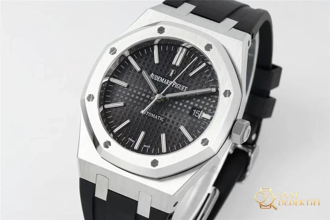 Kauçuk kayışlı APS Factory Audemars Piguet 15400 entegre 3120 mekanizma V3 işçilik incelemesi - Kasa Profili ve Kurma Kolu İncelemesi
