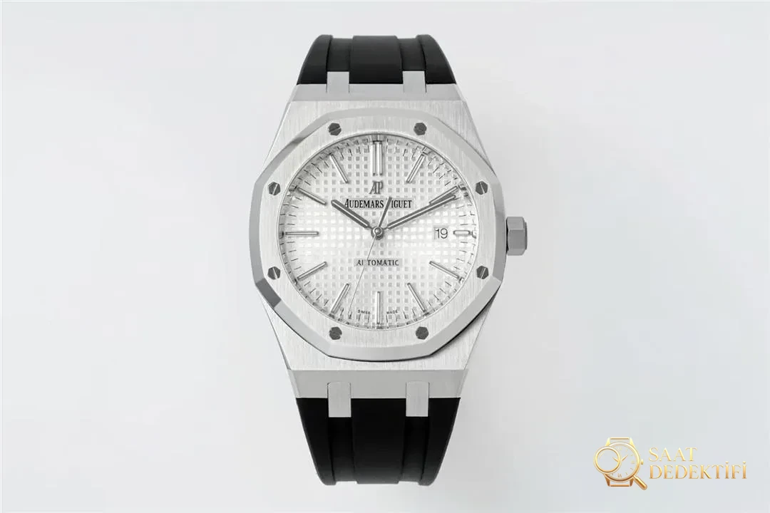 Kauçuk kayışlı APS Factory Audemars Piguet 15400 entegre 3120 mekanizma V3 işçilik incelemesi - Genel Açı ve Estetik Duruş