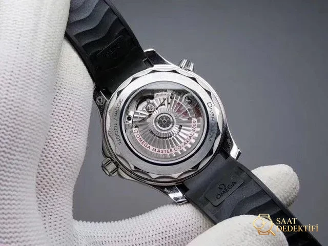 Kauçuk Kayışlı Replika Omega Seamaster Diver 300m