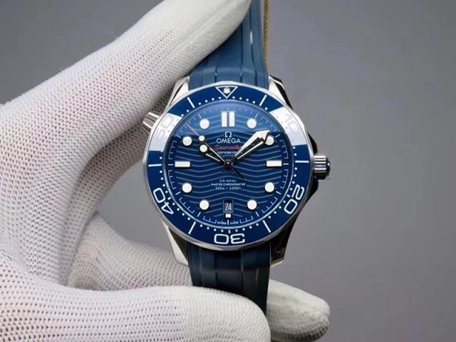 Replika Omega Seamaster Diver 300m Mavi