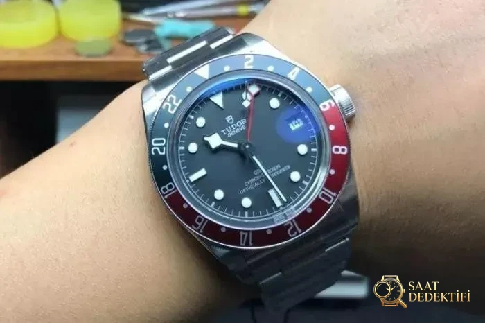 Kırmızı-mavi bezel sadece Rolex