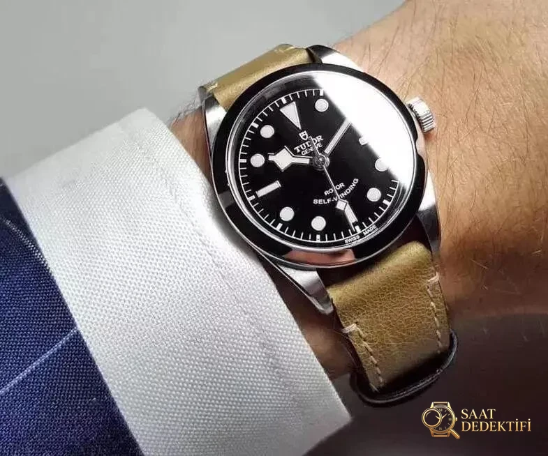 KRF Factory Replika Tudor Black Bay M79500 uniseks 36 mm saat gerçek-replika karşılaştırması ve orijinal incelemesi - Kadran Detayı ve Bezel İşçiliği