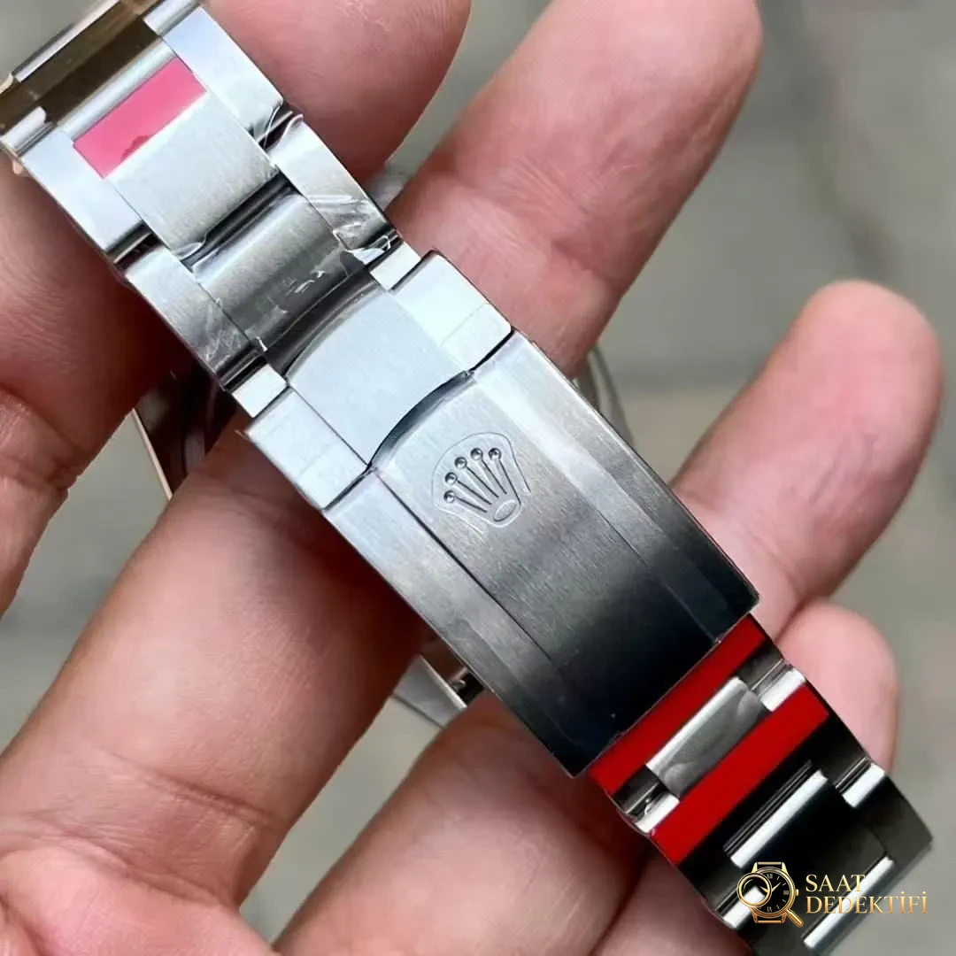 KRF Factory Rolex 116000 Oyster Perpetual classic 369 dial, 36 mm how is the workmanship? - Mechanism Mainspring and Balance Detail