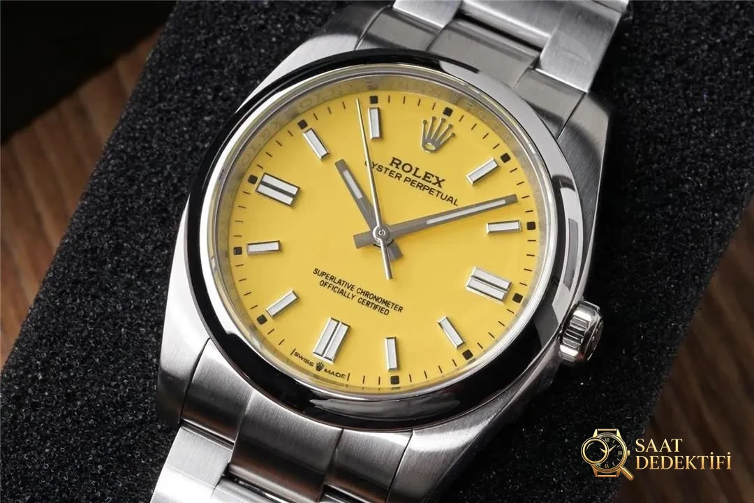 KRF Factory Rolex Oyster Perpetual 126000-0004 serisi 36 mm almaya değer mi? - Kasa Profili ve Kurma Kolu İncelemesi