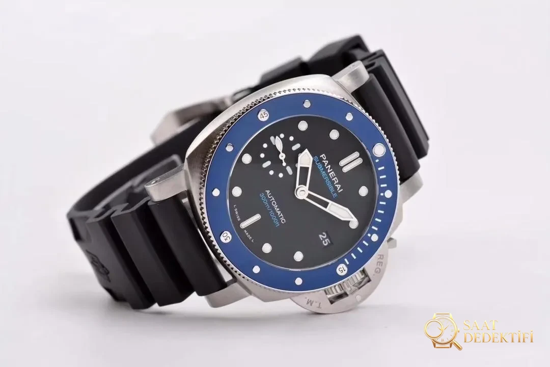 Küçük Kasa Çaplı Panerai: VS Factory 1209 Küçük Mavi Hayalet 42 mm Seramik Bezelli Saat - Bilezik, Toka ve Klips Mekanizması