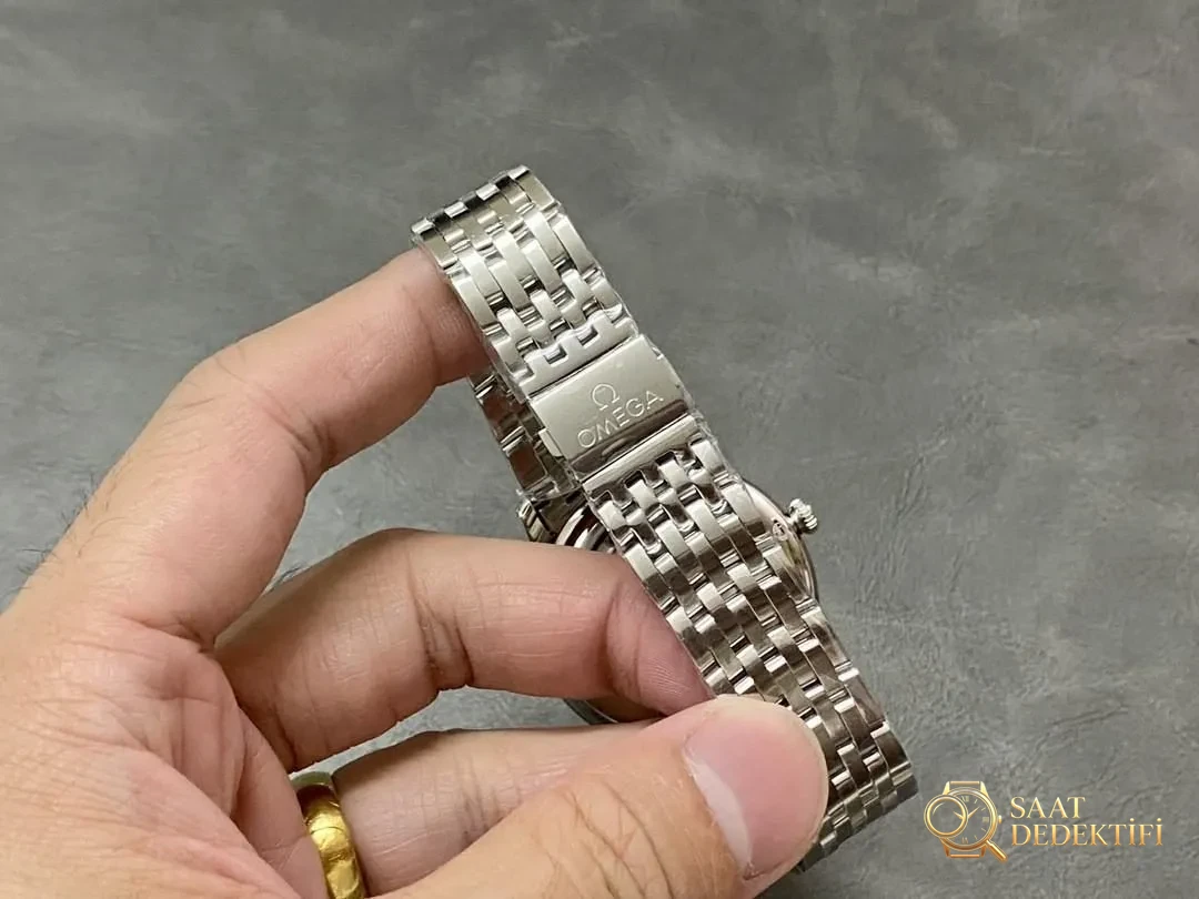 KY Factory Omega De Ville 8800 mekanizmasının işçiliği nasıl? Mks ile ne farkı var? - Bilekte Duruş ve Kasa Orantısı