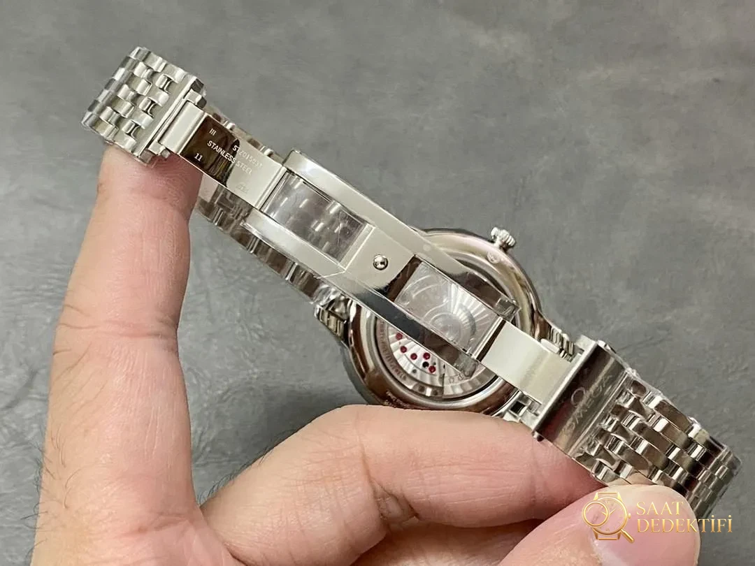 KY Factory Omega De Ville 8800 mekanizmasının işçiliği nasıl? Mks ile ne farkı var? - Fosfor ve Super-LumiNova Gece Görünümü