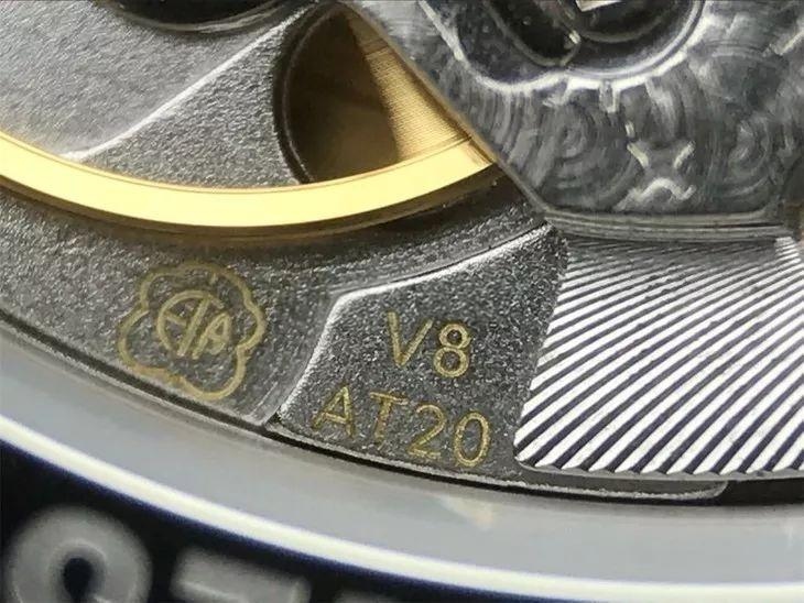 LG Factory Longines Master Collection çift takvim: orijinal ve diğer versiyonlarla ayrıntılı karşılaştırma ve söküm — 40. fotoğraf