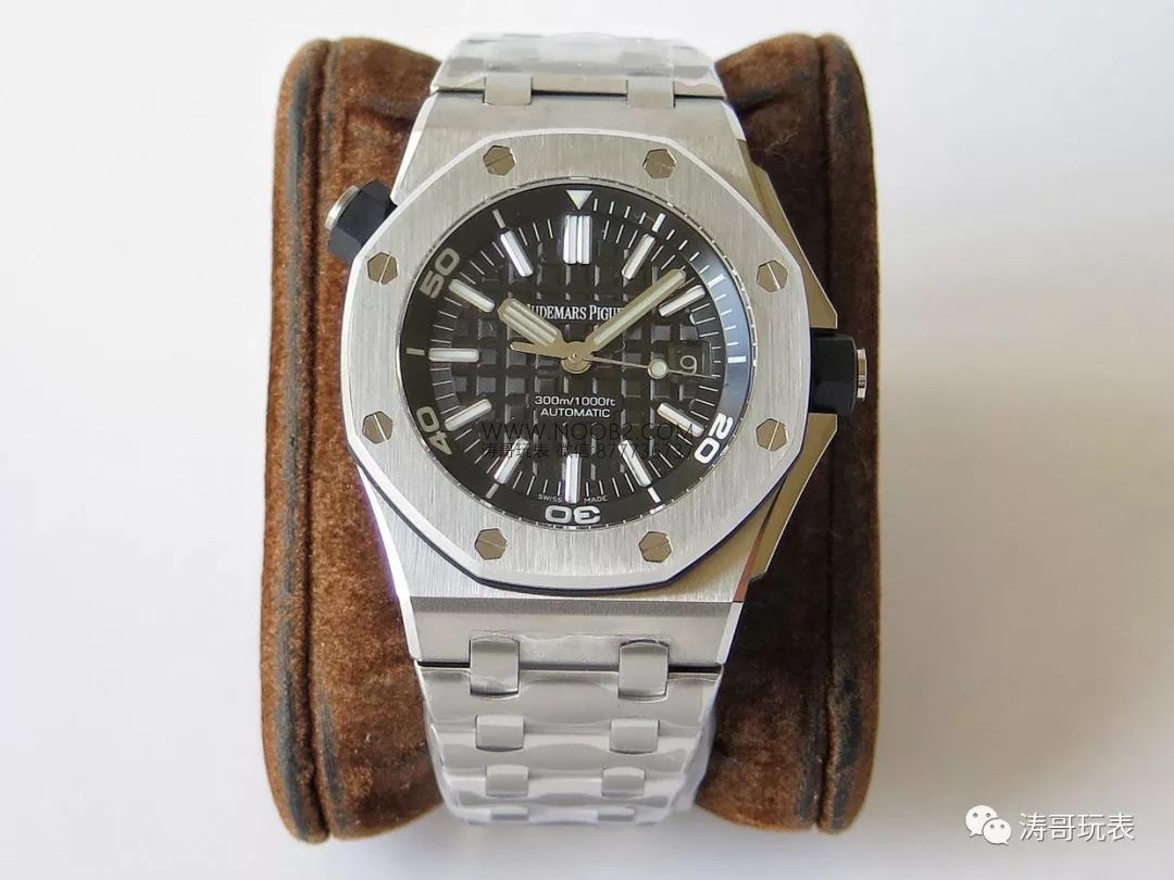 Lu Han ve Li Zhiting'in tercih ettiği JF Factory V9s Audemars Piguet AP15703 saat incelemesi — 5. fotoğraf