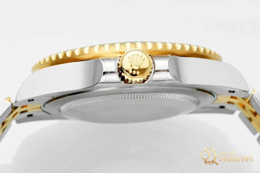 Lüksün yeni sayfası: EWE fabrikasından özenle üretilen Rolex V5 GMT-Master II saat - Arka Kapak ve Mekanizma Detayı
