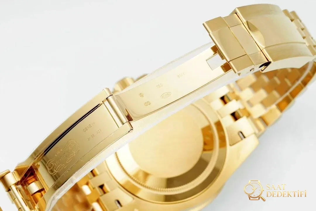 Lüksün yeni sayfası: EWE fabrikasından özenle üretilen Rolex V5 GMT-Master II saat - Bilek Üzerinde Duruş ve Ergonomi