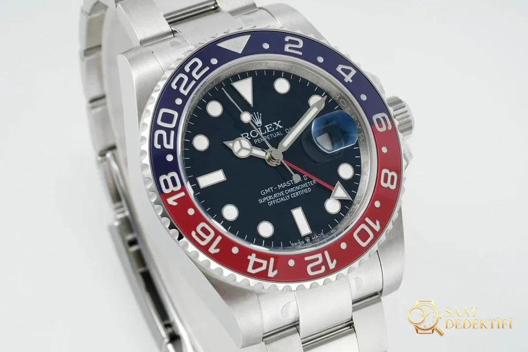 Lüksün yeni sayfası: EWE fabrikasından özenle üretilen Rolex V5 GMT-Master II saat - Bezel Rakam Oyukları Platin Dolgusu
