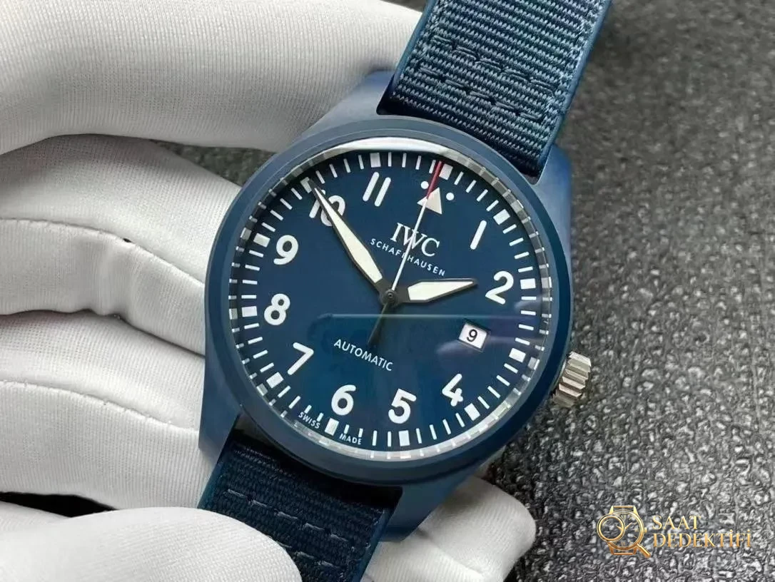 M+ fabrikası IWC Mark 18 IW328101 mavi seramik işçiliği nasıl? - Arka Kapak ve Mekanizma Detayı