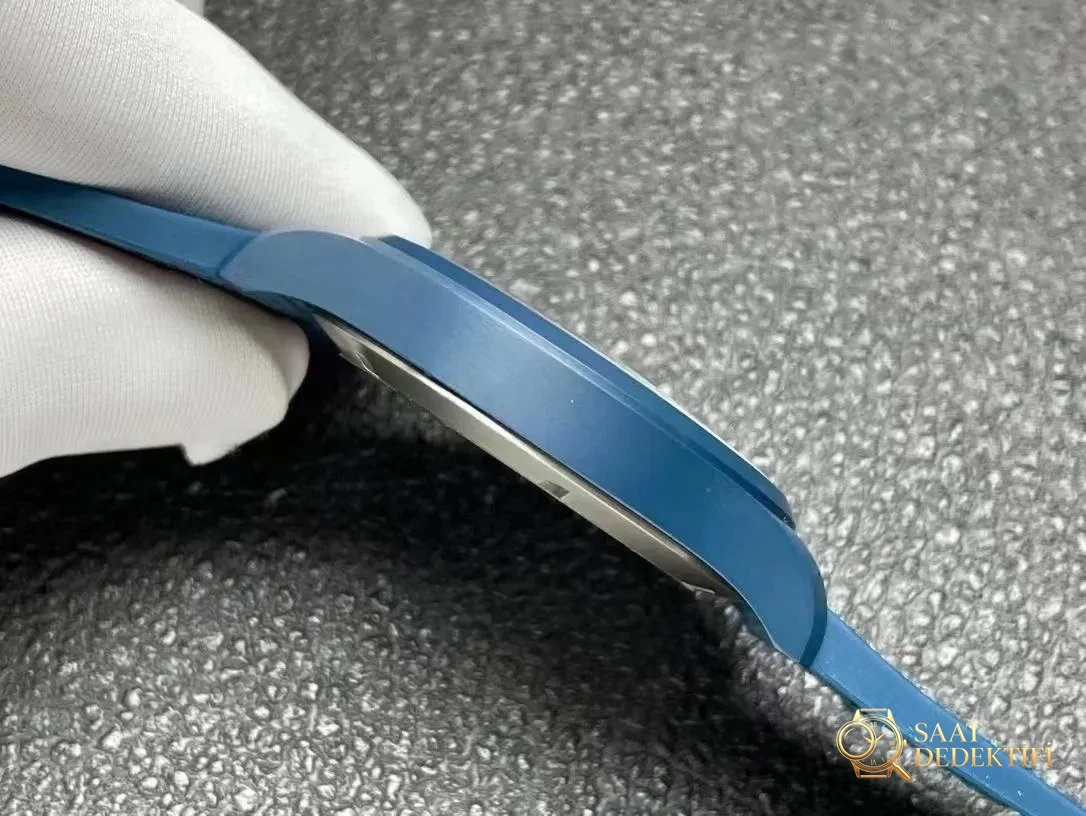 M+ fabrikası IWC Mark 18 IW328101 mavi seramik işçiliği nasıl? - Bilekte Duruş ve Kasa Orantısı