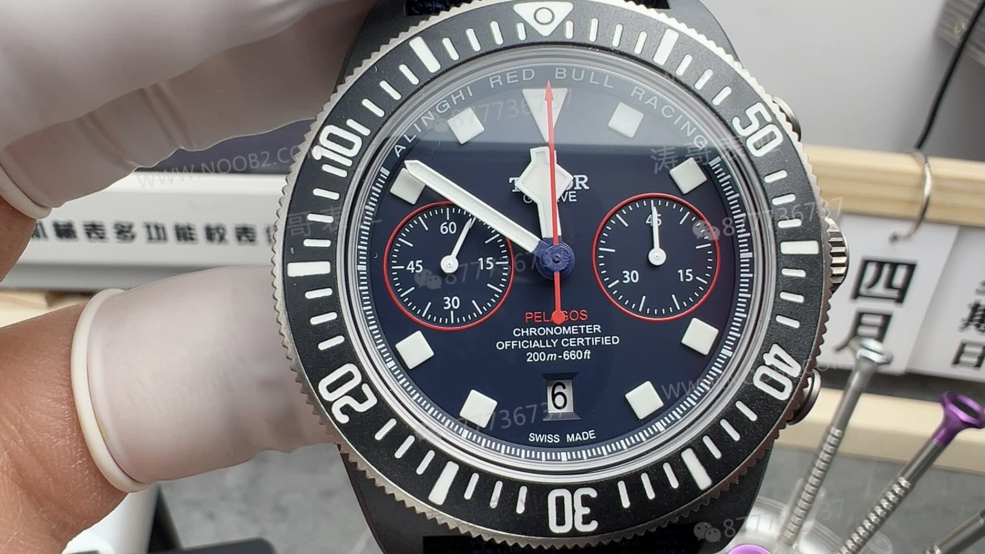 M+ fabrikasının Tudor Pelagos FXD profesyonel bisiklet versiyonu kronograf saatinin detay işçiliği nasıl? — 2. fotoğraf