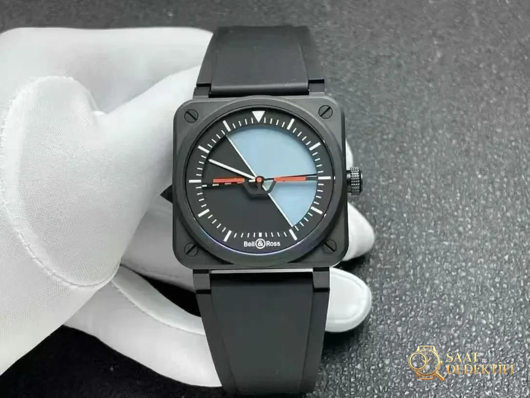 Bell & Ross Replika Saat İncelemesi - Ön Görünüm ve Kasa Tasarımı