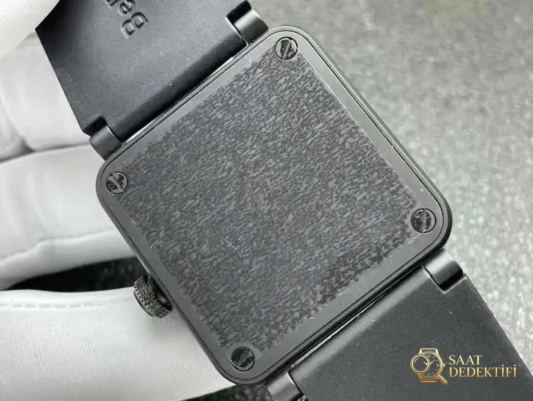 Bell Ross BR03 Horizon Kasa Arkası