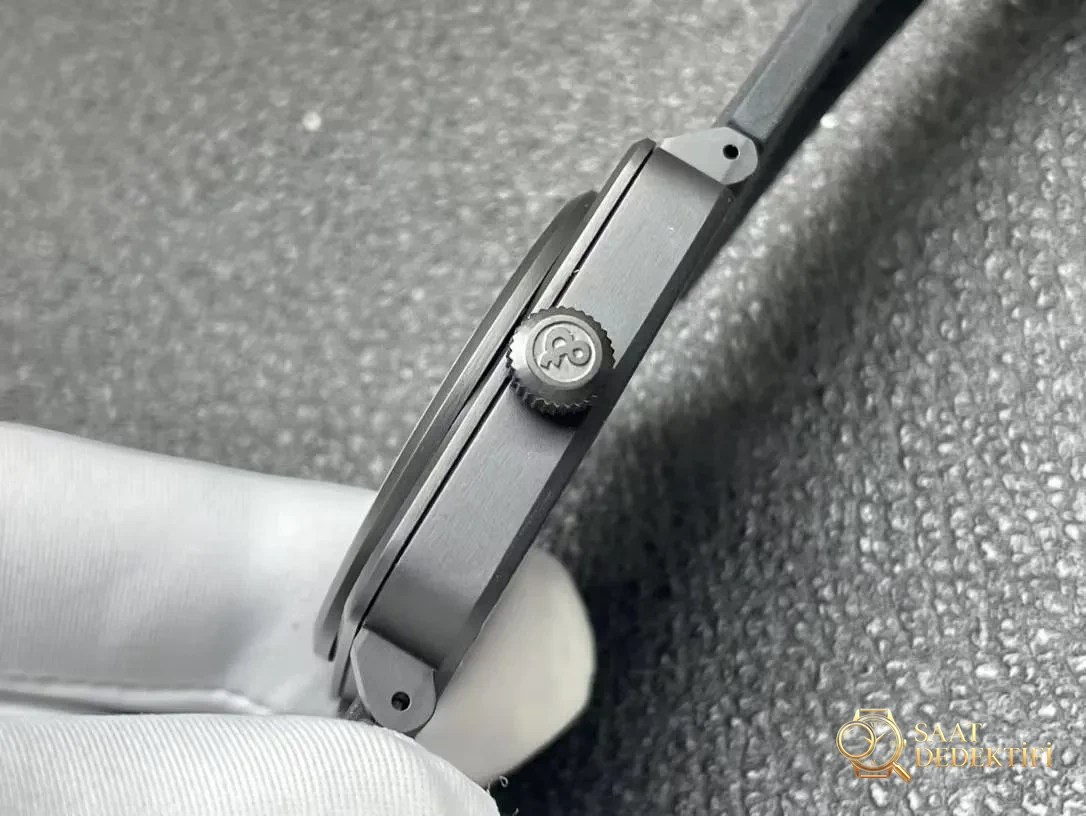 Bell Ross BR03 Gyrocompass Kurma Kolu