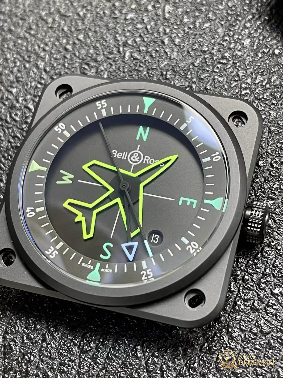 M+ Factory Replika Bell Ross BR03 Gyrocompass Seramik Saat - Toka İçi Mikro Ayar Mekanizması