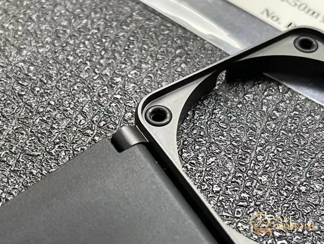 M+ Factory Replika Bell Ross BR03 Gyrocompass Seramik Saat - Mekanizma Çark Dizilimi ve Taş Yatakları