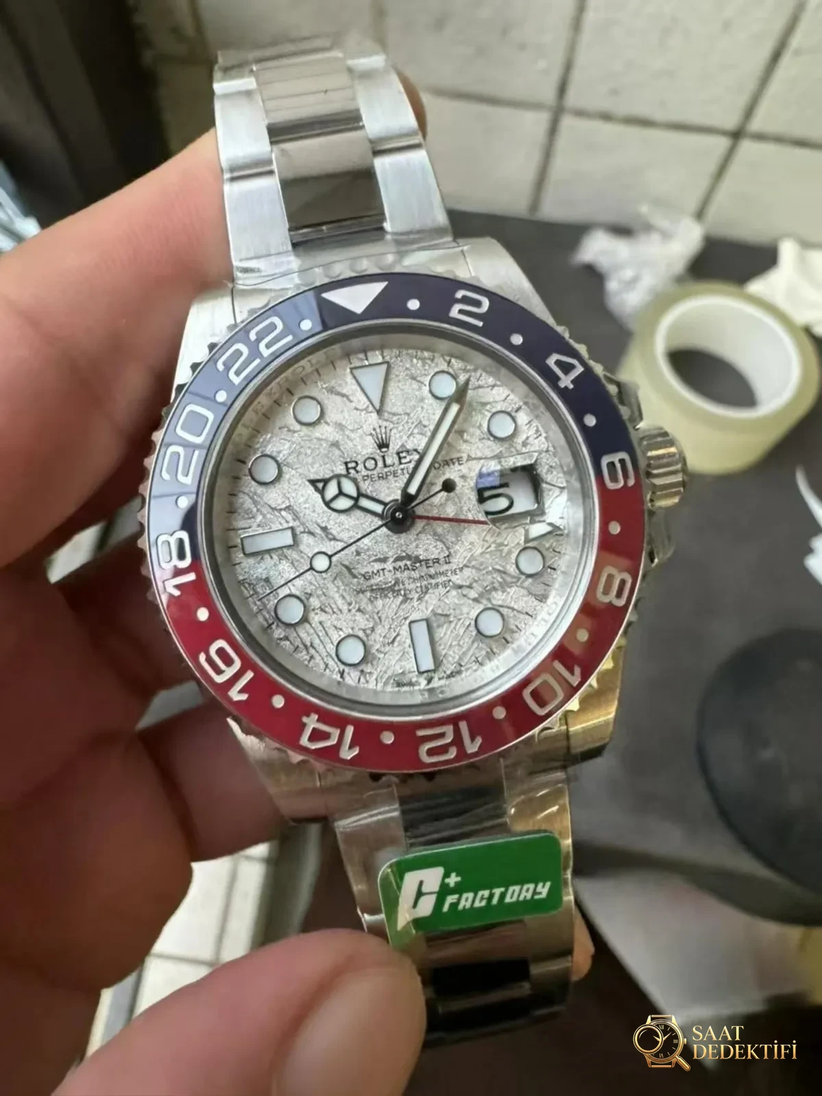 Meteorit Kadranlı En İyi Super Clone GMT-Master II - Kasa Çeliği ve Polisaj Kalitesi