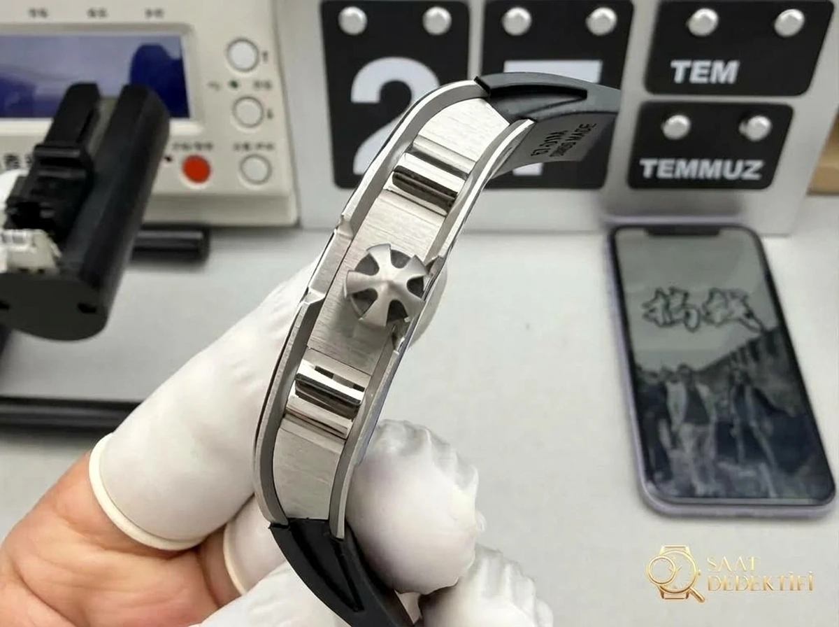 Mille Studio Richard Mille RM67-01 Verarbeitungs- und Detailbewertung – Makro-Zifferblatt- und Index-Verarbeitung
