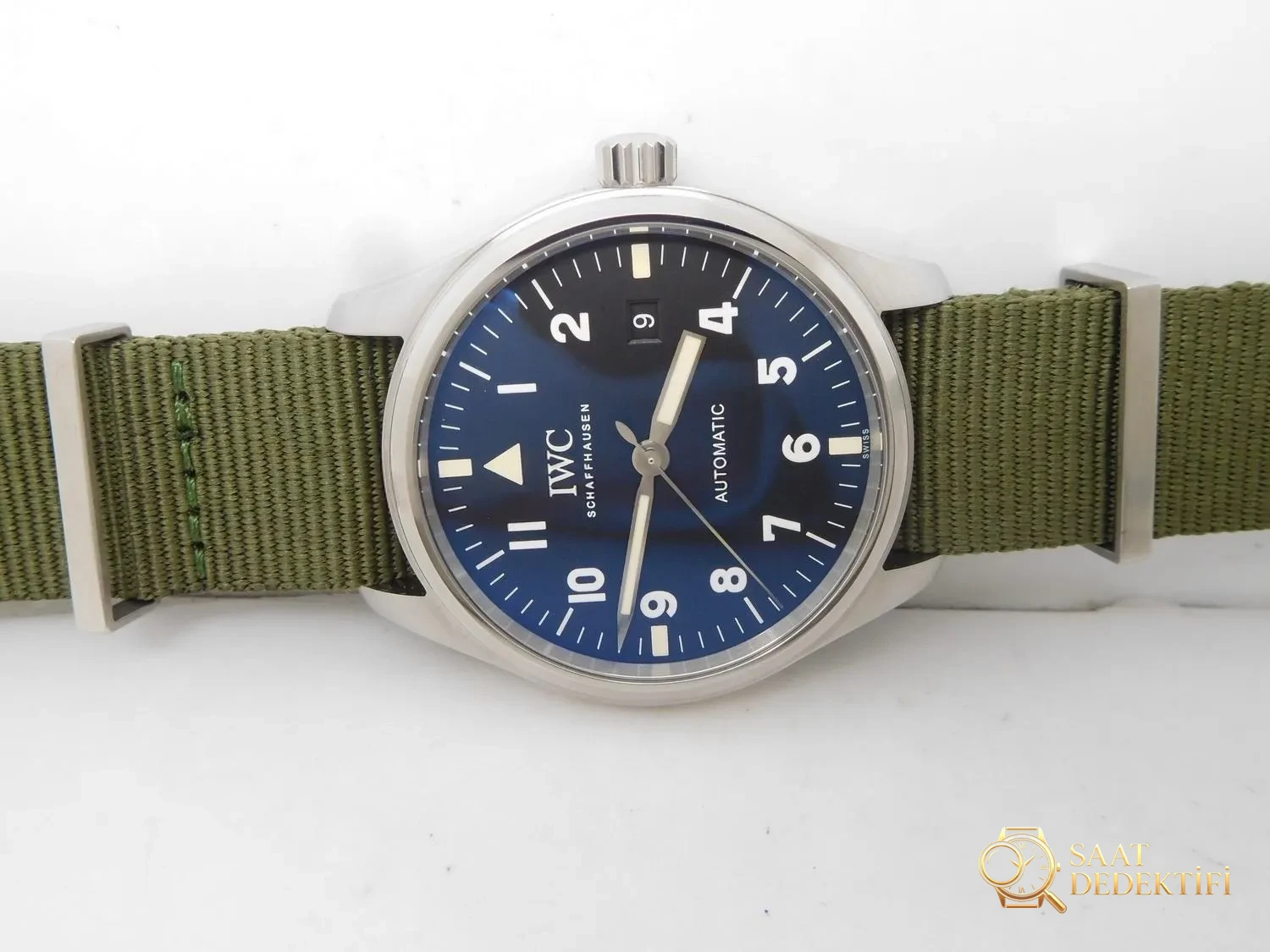 IWC Pilot Replika Saat İncelemesi - Ön Görünüm ve Kasa Tasarımı