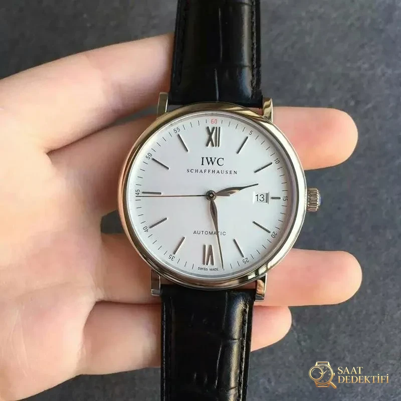 IWC Portofino IW356501 İncelemesi - Ön Görünüm ve Kasa Tasarımı