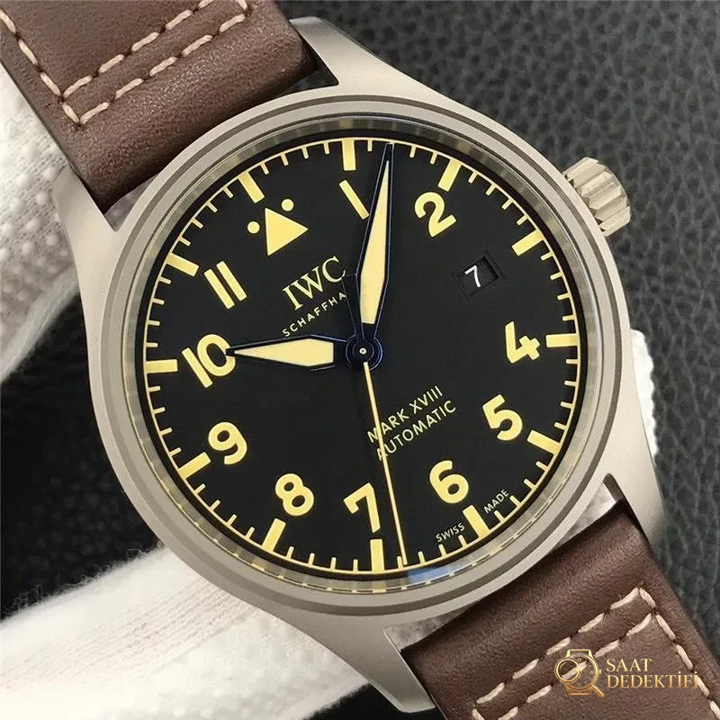 MKS Factory IWC Mark XVIII titanyum kasa saat incelemesi - Makro Kadran ve İndeks İşçiliği