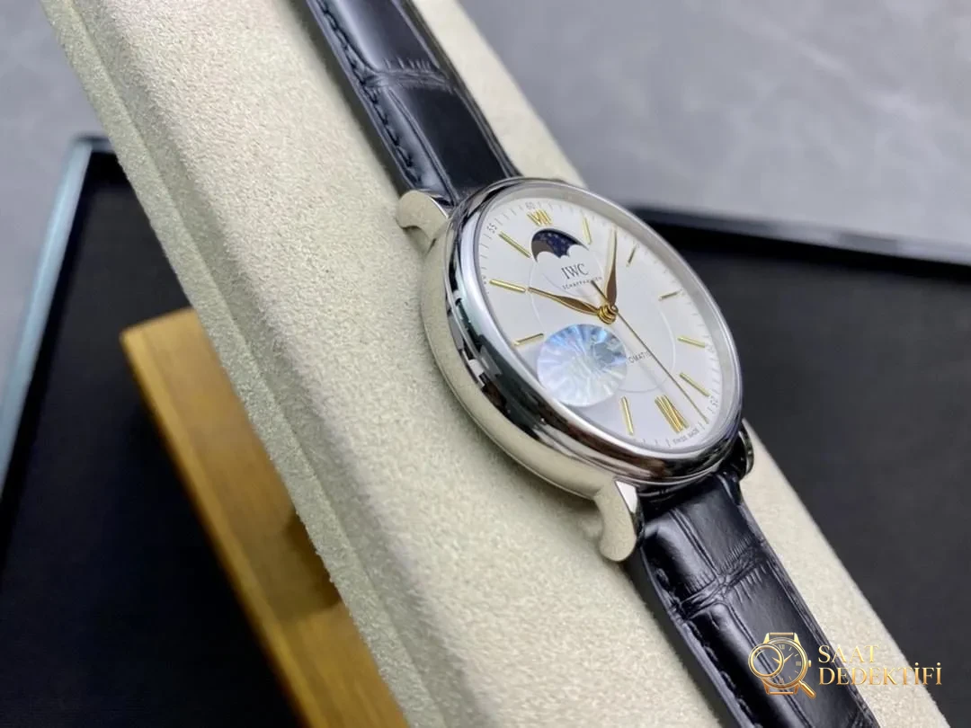 MKS Factory IWC Portofino Ay Evreli Kol Saati iw459401 Nasıl? - Yan Profil ve Kordon Bağlantısı