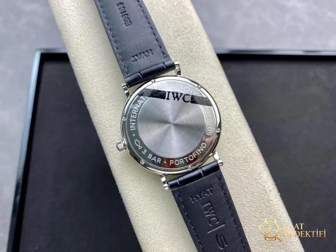MKS Factory IWC Portofino Ay Evreli Kol Saati iw459401 Nasıl? - Genel Açı ve Estetik Duruş