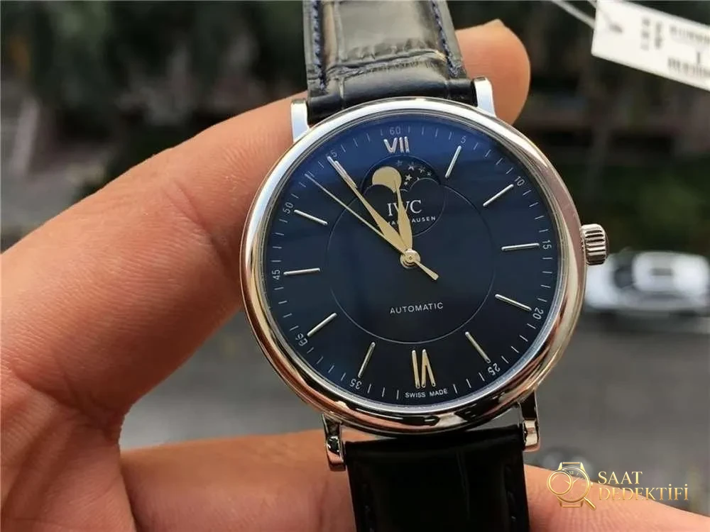 MKS Factory IWC Portofino Ay Evresi «Özel Üretim 35800 Mekanizma» İşçilik İncelemesi - Koleksiyon ve Vitrin Görünümü