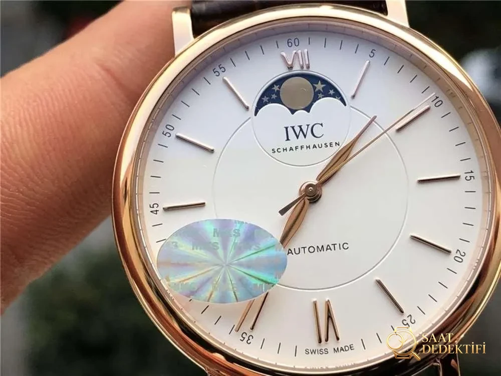 MKS Factory IWC Portofino Ay Evresi «Özel Üretim 35800 Mekanizma» İşçilik İncelemesi - Dalgıç Kilit Uzatması ve Toka Güvenliği