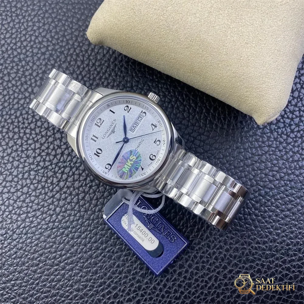 MKS Factory Longines Master çift takvim ile KZ işçiliği, hangisi daha iyi? - Fosfor ve Super-LumiNova Gece Görünümü