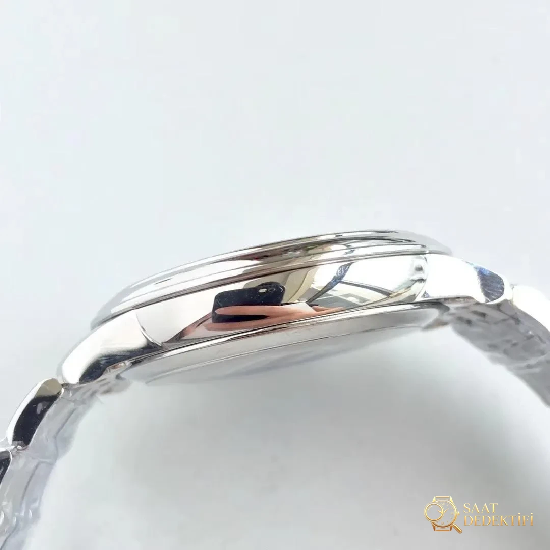 Is the MKS Factory Omega De Ville obvious at a glance? You will learn when you read the review - Macro Dial and Index Workmanship