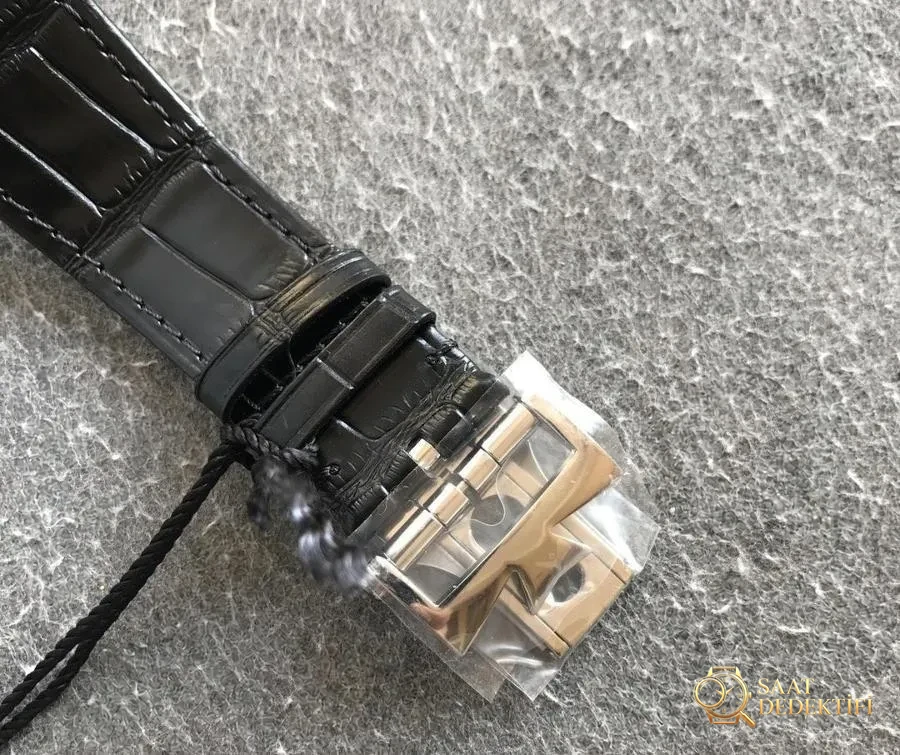 MKS Factory Vacheron Constantin Overseas serisi 2021 yeni model saat incelemesi - Fosfor ve Super-LumiNova Gece Görünümü
