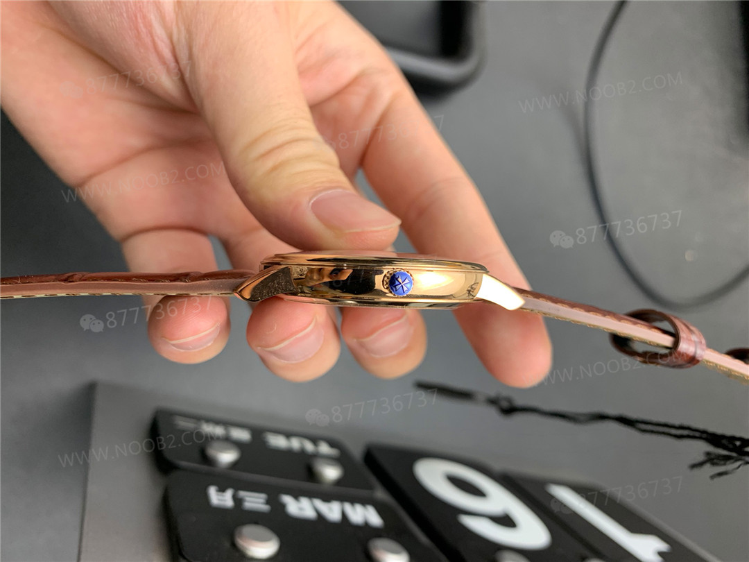 MKS Factory Vacheron Constantin Traditionnelle Serisi 85180V2 Yükseltilmiş Sürüm Siyah-Altın Saat İncelemesi — 5. fotoğraf