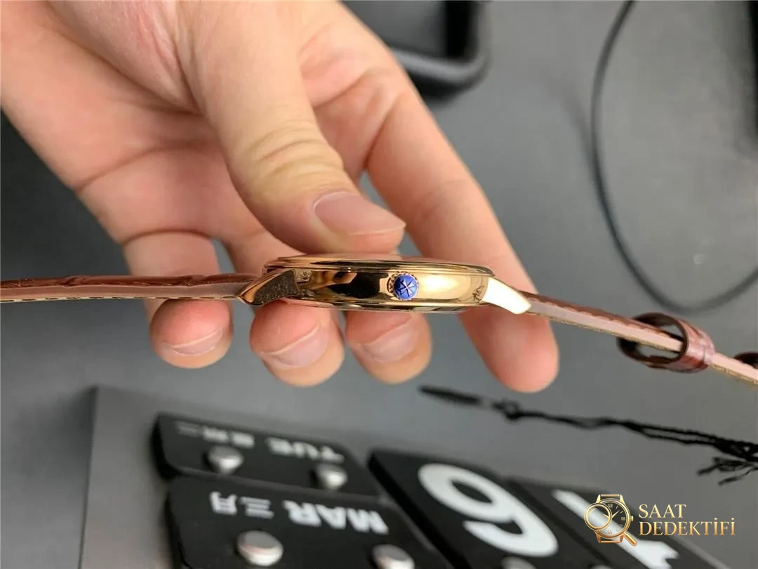 MKS Factory Vacheron Constantin Traditionnelle Serisi 85180V2 Yükseltilmiş Sürüm Siyah-Altın Saat İncelemesi - Bilezik, Toka ve Klips Mekanizması