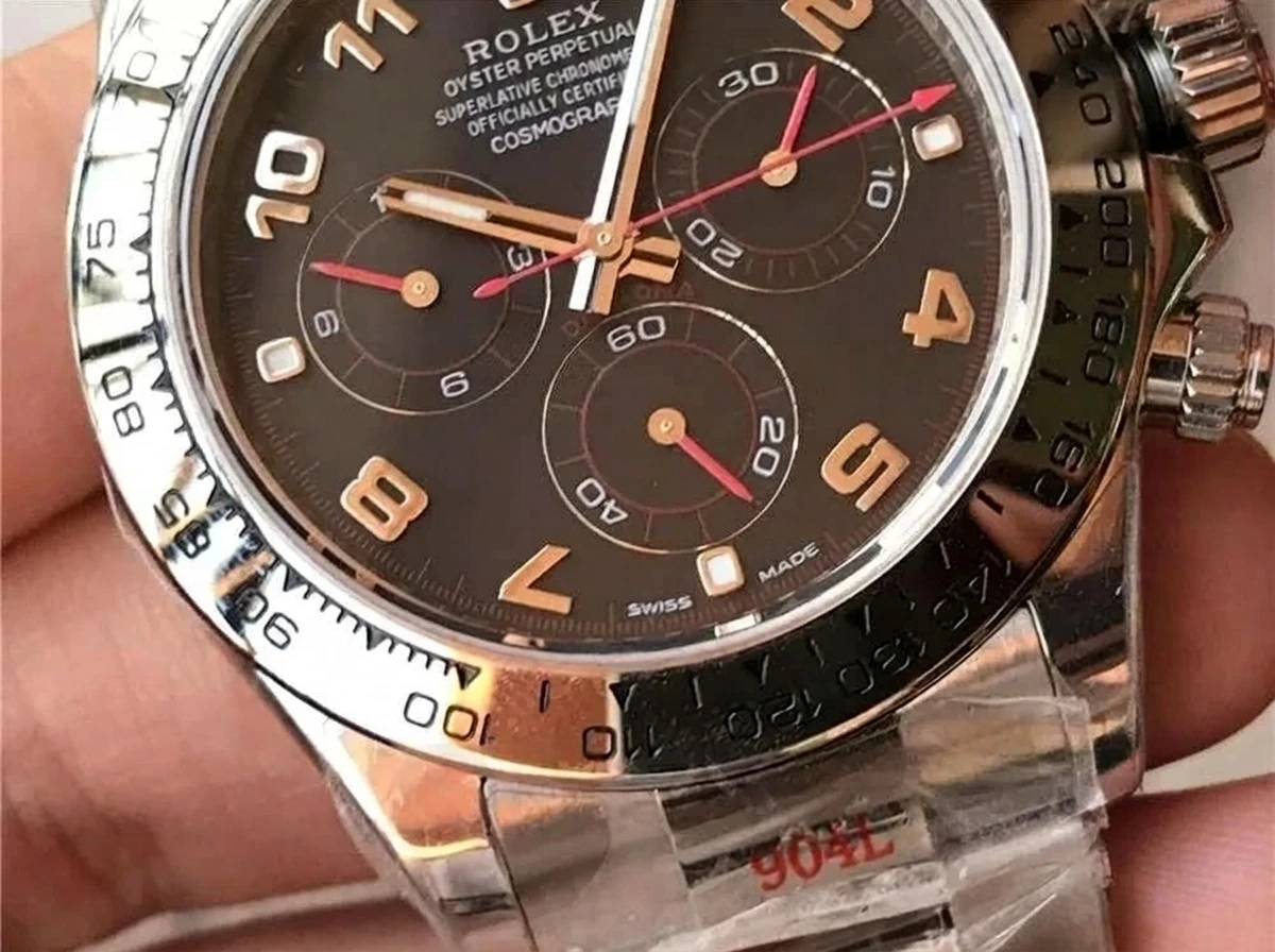 N Factory Rolex 4130 Daytona 116509 «Schwarzes Zifferblatt, rote Stunden- und Minutenzeiger» Überprüfung der Verarbeitung – 11.11 Stock Real Shot – Seitenprofil und Bandverbindung