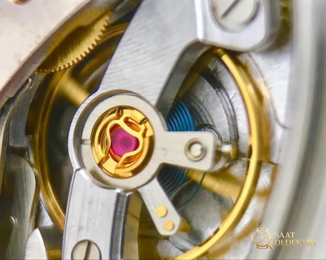N Factory Rolex 4130 Daytona beyaz altın modelinin yepyeni V3 versiyonu