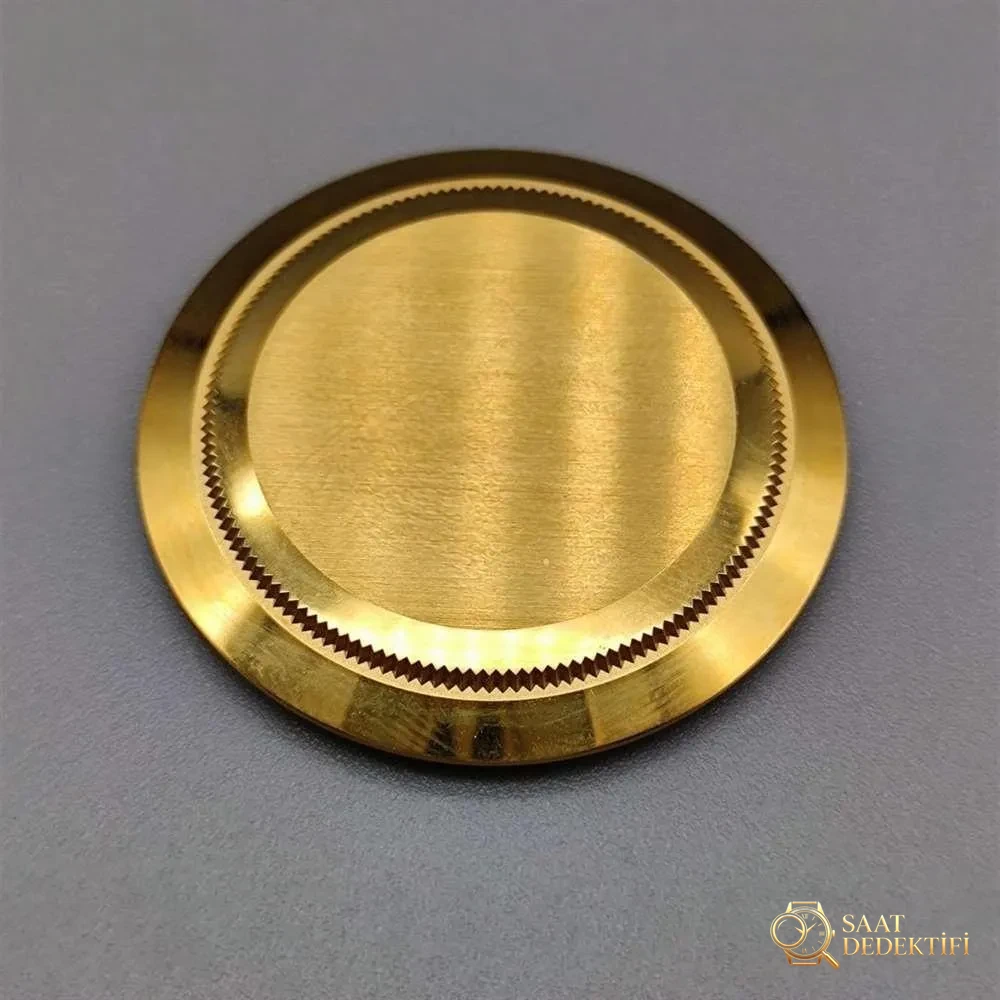 N Factory Rolex Daytona «4130» Edison Chen model altın Daytona parça inceleme - Yan Profil ve Kordon Bağlantısı